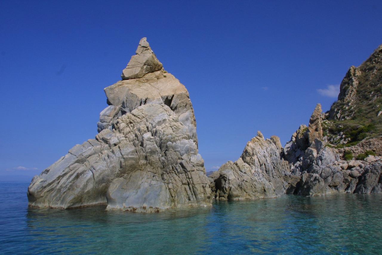 A Turri Hotel Capo Vaticano Kültér fotó