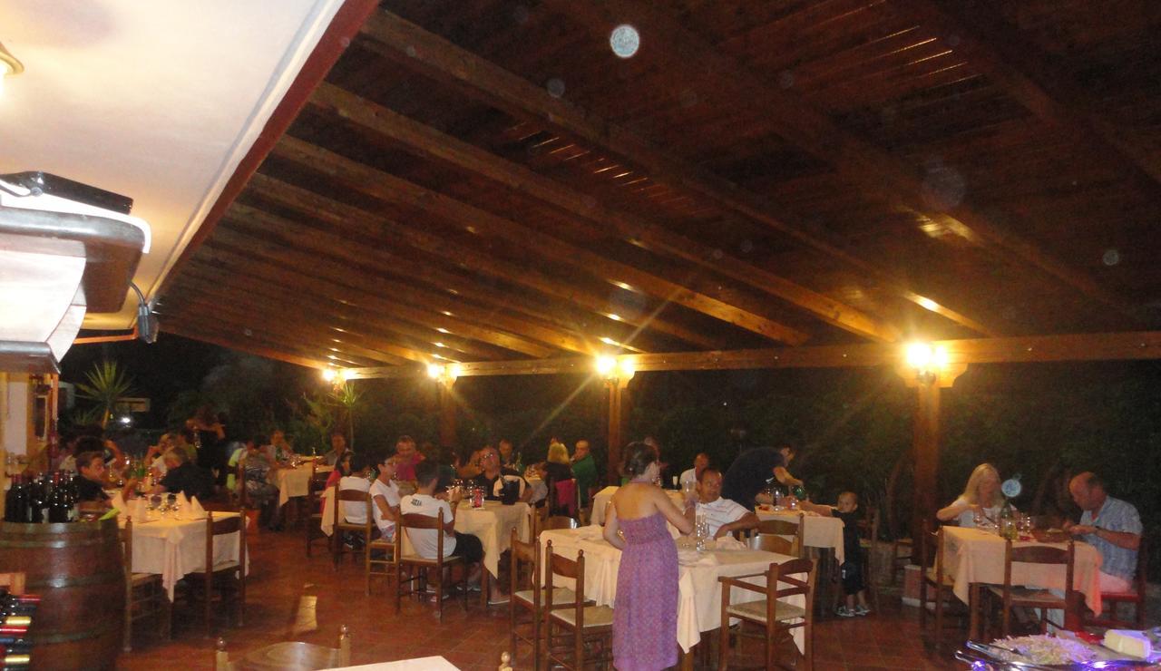 A Turri Hotel Capo Vaticano Kültér fotó